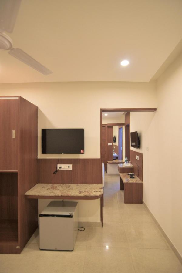 Hotel Dasya - Formerly Nice Stay The Business Hotel Bangalore Ngoại thất bức ảnh